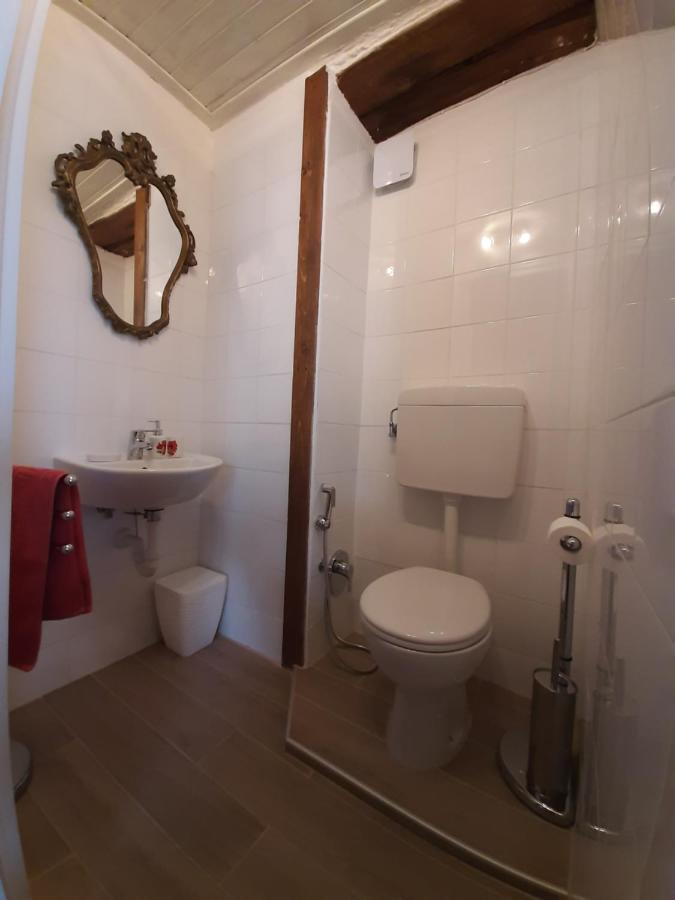 B&B La Locanda Del Cinghiale Aurano Exterior foto